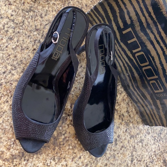 Moda Spana - Picture 2 of 2